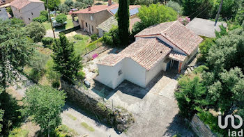 maison à Correns (83)