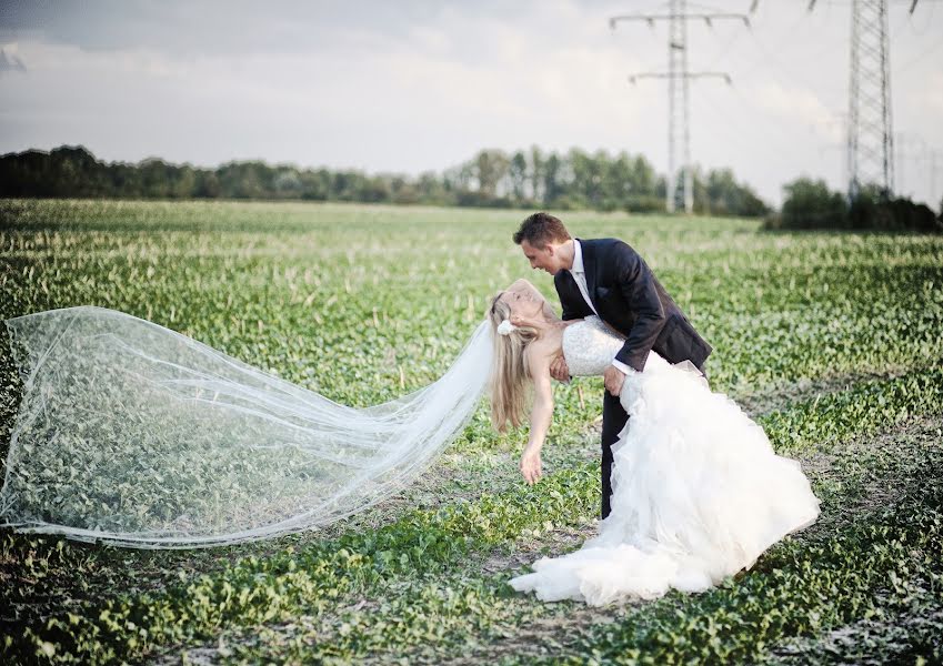 Wedding photographer Przemysław Wróbel (fotograffslubny). Photo of 31 January 2014