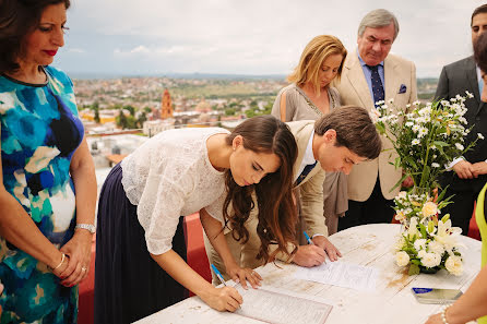 Fotógrafo de casamento Víctor Carrete (victorcarrete). Foto de 13 de outubro 2023