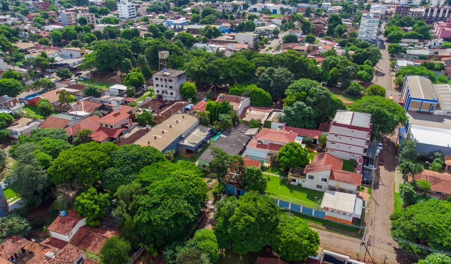 Land Ciudad del Este