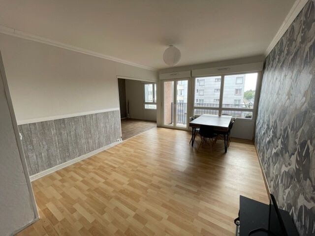 Vente appartement 5 pièces 92 m² à Evreux (27000), 95 000 €