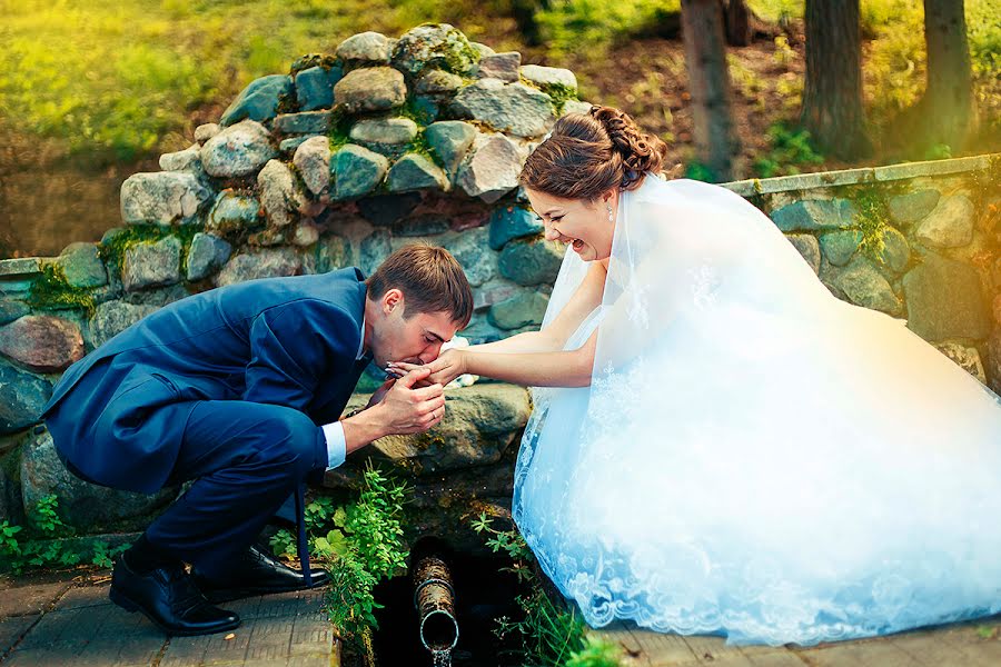 Fotógrafo de casamento Ellen Bem (senjab). Foto de 14 de abril 2016