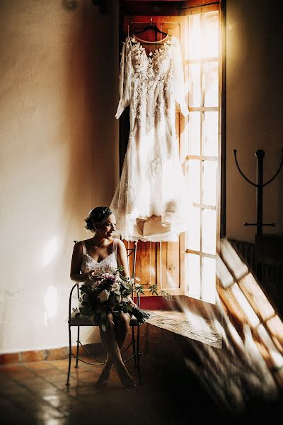 結婚式の写真家Roberto Torres (torresayora)。2019 5月22日の写真