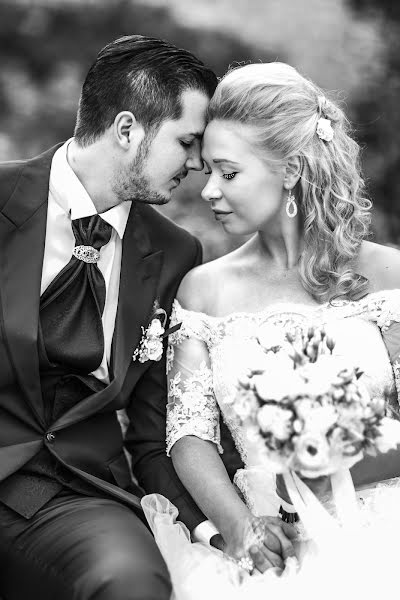 Svatební fotograf Andrea Mora (veronawedding). Fotografie z 16.října 2016