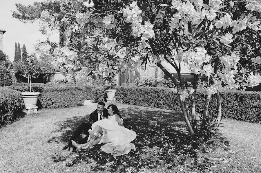 Fotografo di matrimoni Tiziana Nanni (tizianananni). Foto del 21 ottobre 2019