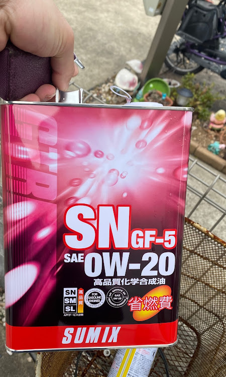 ヴォクシーのオイル交換・オイル交換とオイルフィルター交換・DIY・ヴォクシー・ZRR70Wに関するカスタム事例の投稿画像1枚目