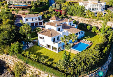 Villa with pool and terrace 2