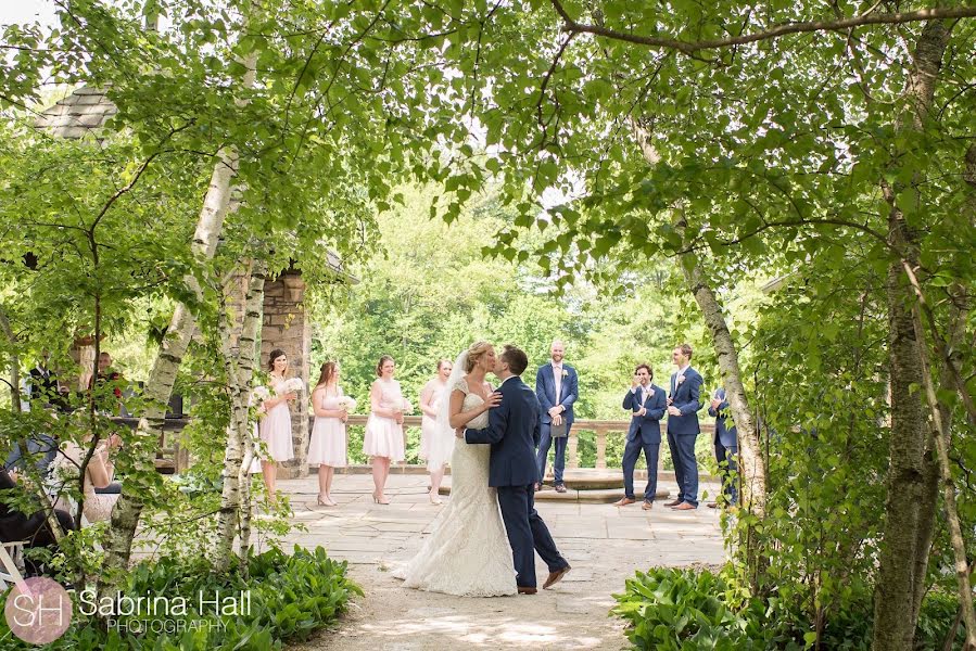 Fotógrafo de casamento Sabrina Hall (sabrinahall). Foto de 27 de março 2022