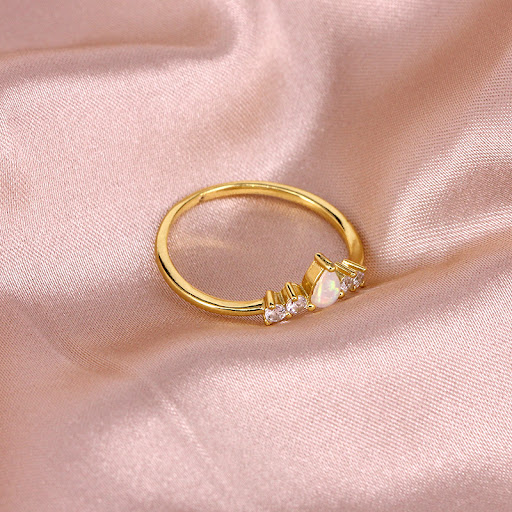 Title 5, Ladies Fashion V-shaped Opal Zircon Wedding Pr...