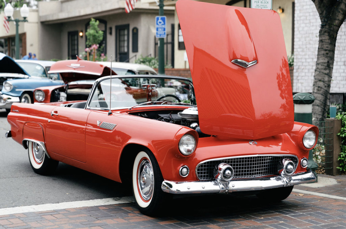 Ford Thunderbird Hire Redlands