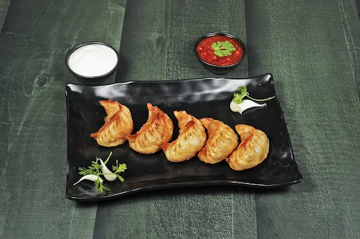 Chicken Tikka Fried Momos [8 Pieces]