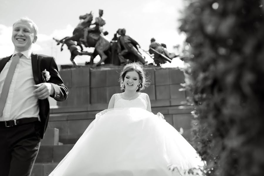 Fotógrafo de bodas Tatyana Katkova (tanushakatkova). Foto del 17 de septiembre 2015