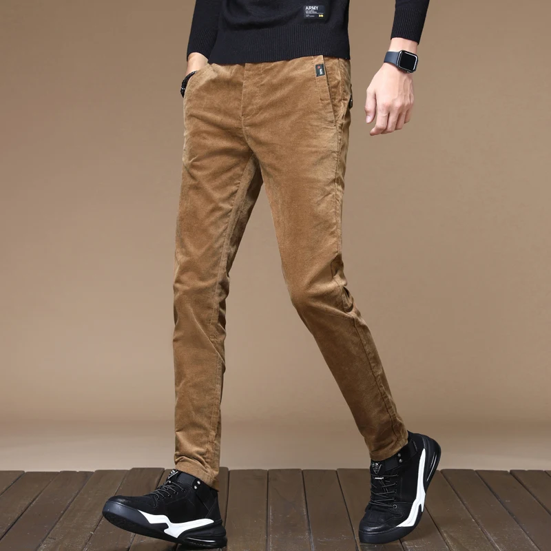 Comfortable men's sports trousers