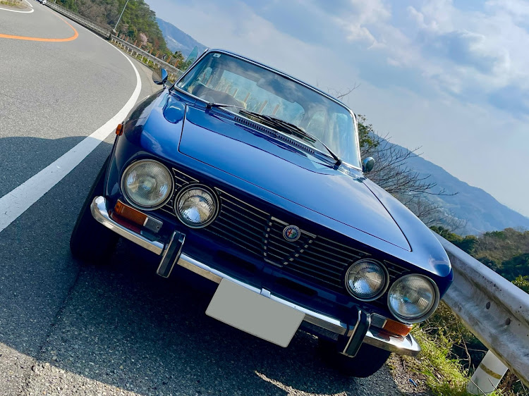 ジュリアの連日の治療❤️‍🩹・ハイテンションコード&プラグ交換・フューエルポンプ交換・キャブレター調整・お弁当箱、撤去に関するカスタム事例の投稿画像1枚目