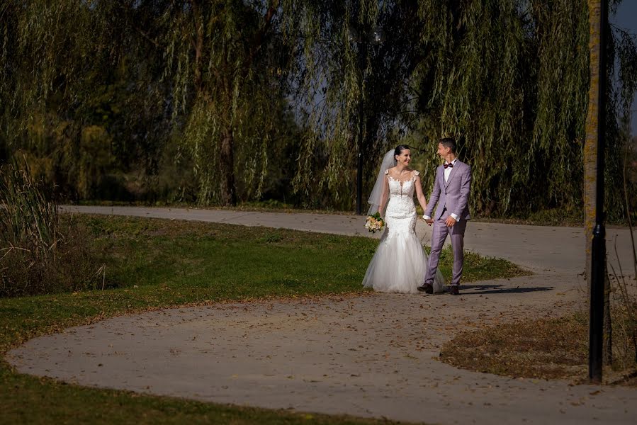 Photographe de mariage Ninel Taru (ninel). Photo du 1 avril 2019