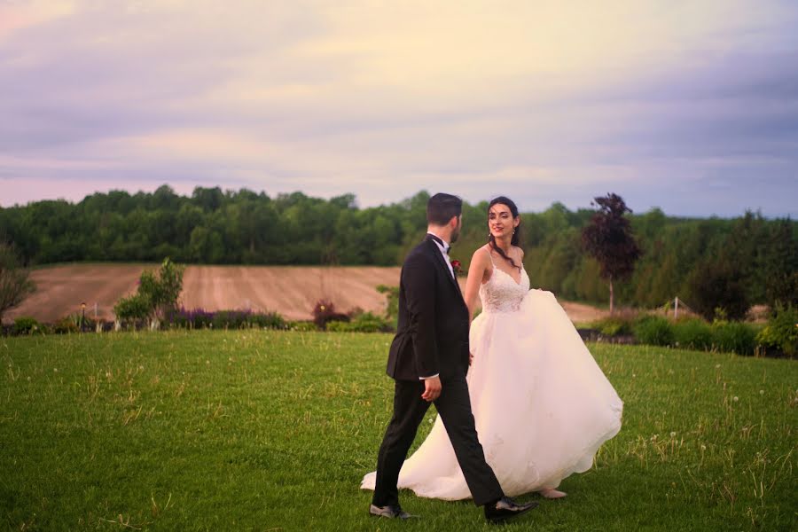 Fotografo di matrimoni Kathi Robertson (kathi2018). Foto del 19 luglio 2018