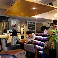 她他小餐館 BISTRO TOGETHER(樂業店)