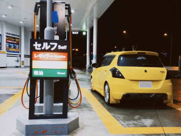 スイフトスポーツの#ZC32Sに関するカスタム事例の投稿画像1枚目