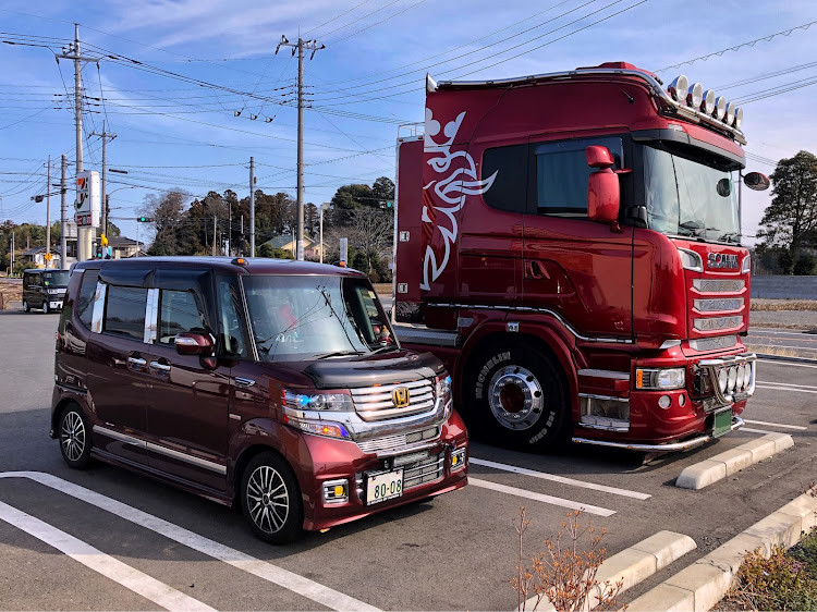 NボックスカスタムのN-BOX・N-BOXカスタム・SCANIA・スカニアに関するカスタム事例の投稿画像1枚目