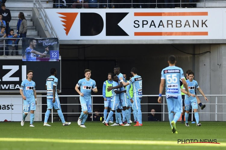 Moses Simon over zijn maatje: "Coulibaly had nog een assist tegoed, nu staan we quitte"