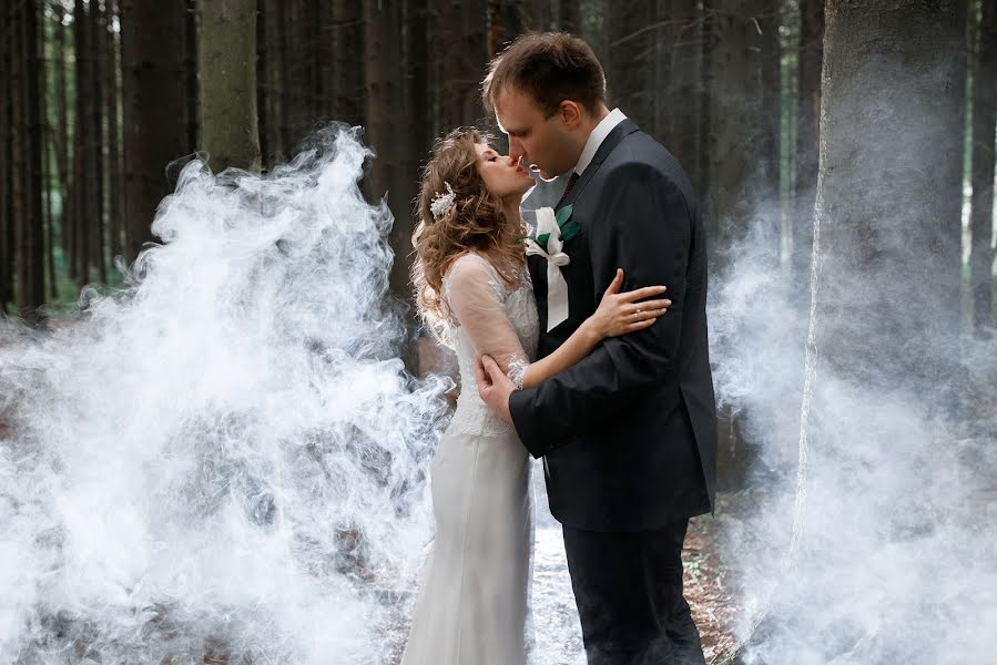 Fotógrafo de casamento Mariya Petnyunas (petnunas). Foto de 3 de março 2019