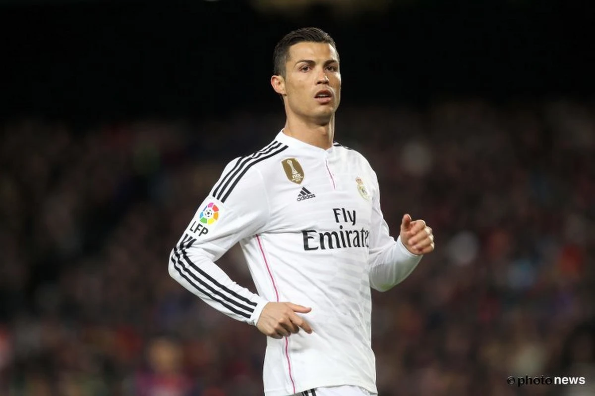 VIDEO: Nukkige Ronaldo alweer in slecht daglicht met obsceen gebaar!