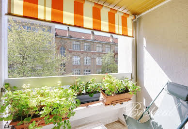 Apartment with terrace 12