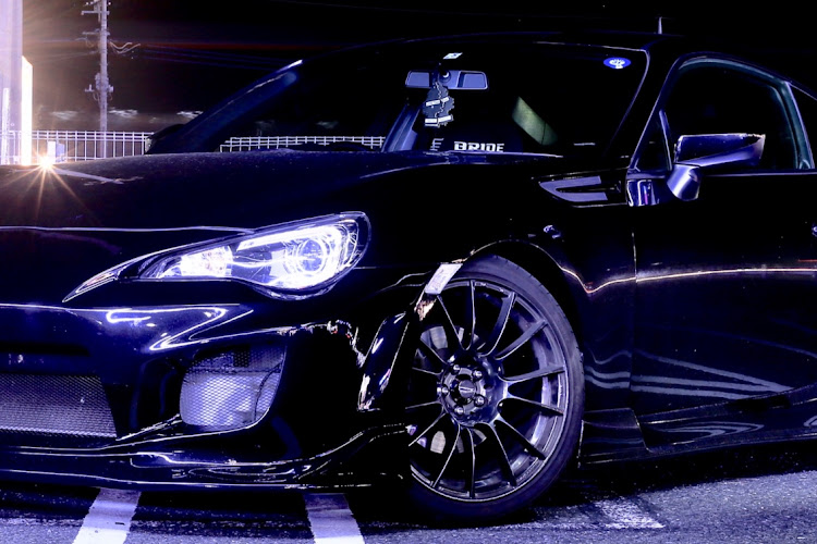 cappu.215y.nユーキ.マックィーン仕様さんが投稿したSUBARU・BRZに関するカスタム事例の投稿画像3枚目