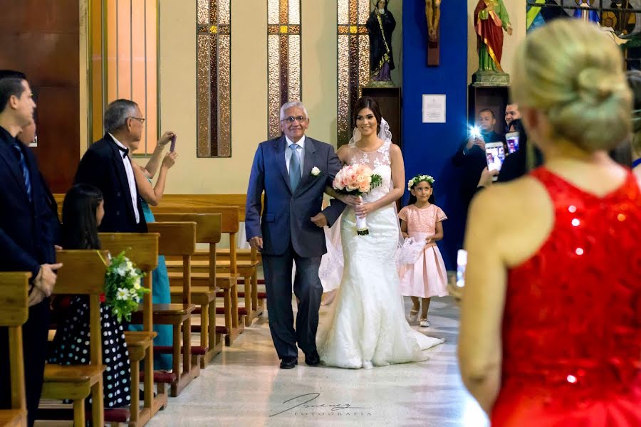 Fotógrafo de casamento Carlos Jimenez (jimenezfoto). Foto de 1 de dezembro 2018