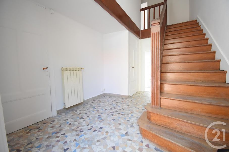 Vente maison 4 pièces 91.72 m² à Vichy (03200), 192 000 €