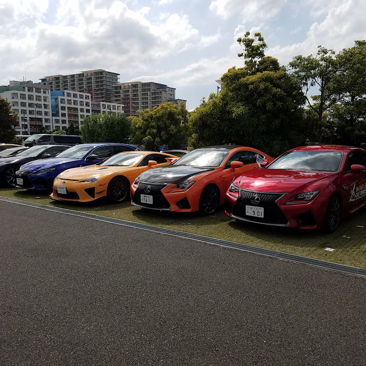 えむのすけさんが投稿したオーラNISMO・M5・LFA・LC500・エアレースに関するカスタム事例の投稿画像1枚目