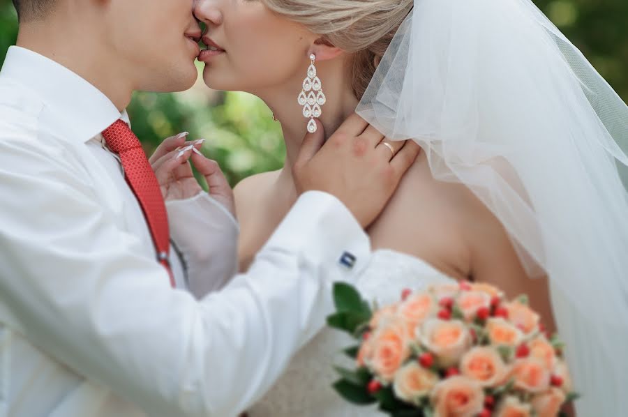 婚禮攝影師Artem Moshnyaga（artema）。2014 9月3日的照片