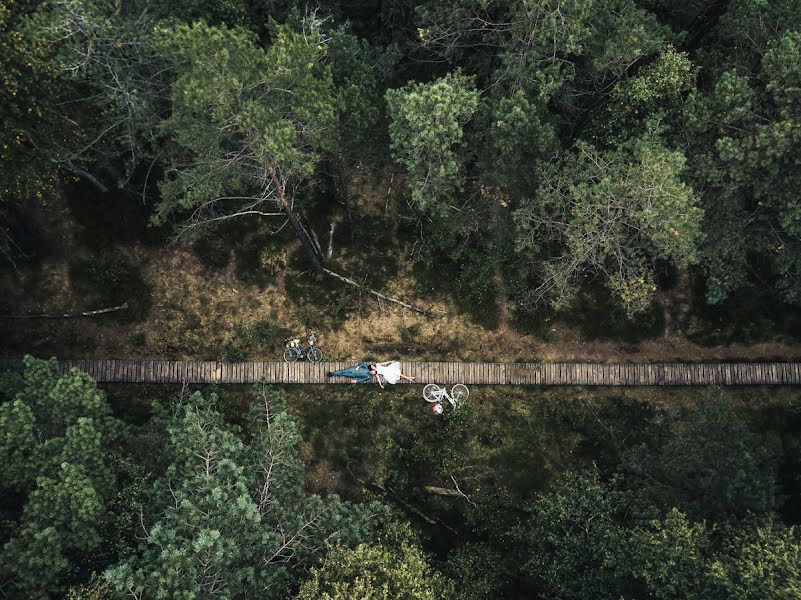 Vestuvių fotografas Darius Tomasevic (likemoon). Nuotrauka 2020 kovo 9