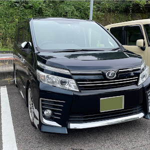 ヴォクシー