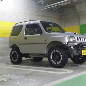 ジムニー JB23W