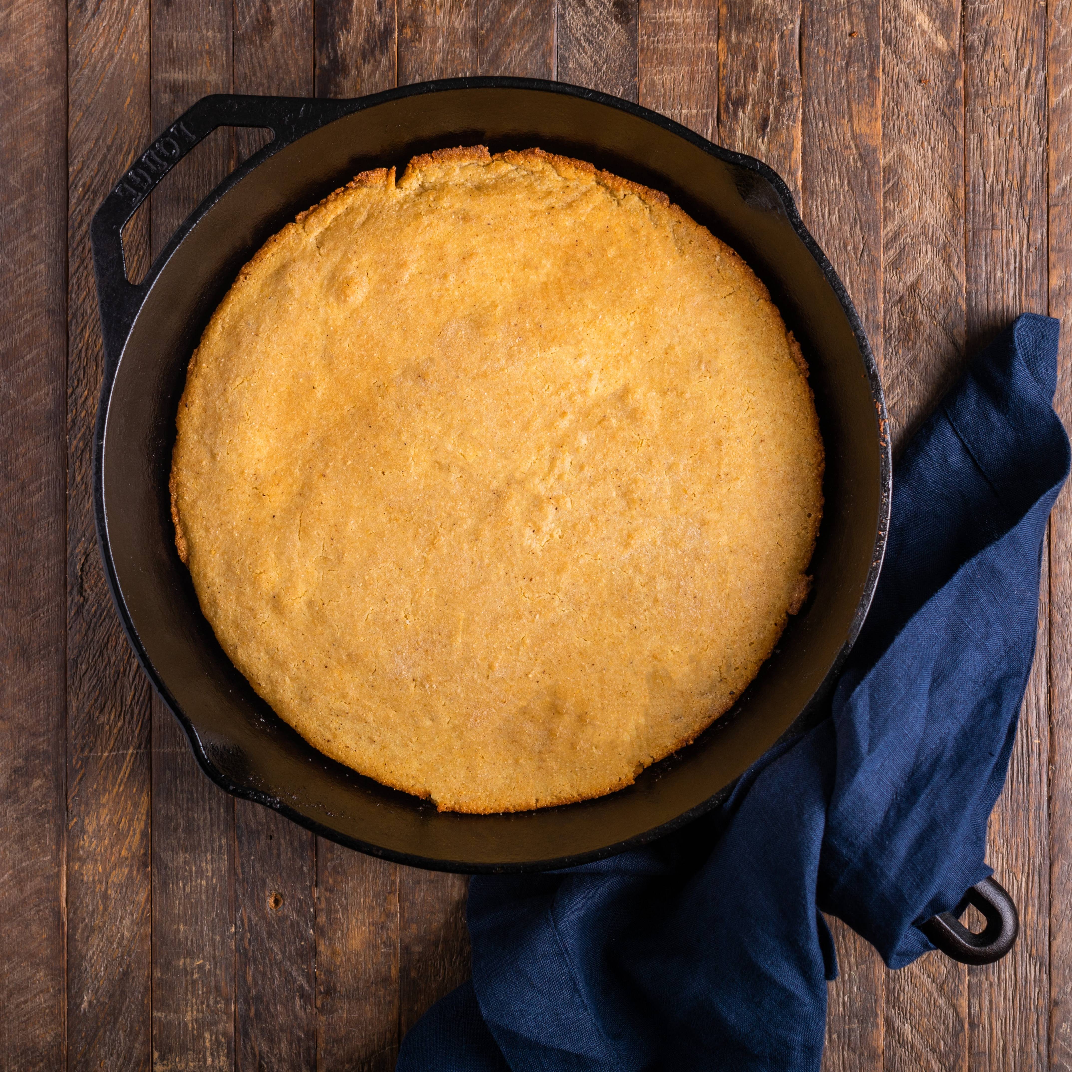 Cast Iron Skillet Cornbread - Cooking For My Soul