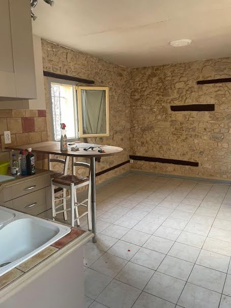 Location  appartement 3 pièces 50 m² à Carpentras (84200), 458 €