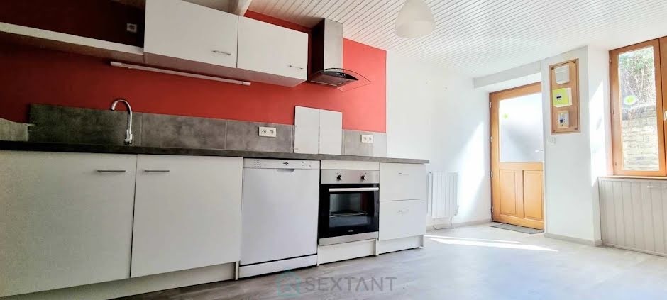 Vente maison 4 pièces 77 m² à Plauzat (63730), 127 000 €