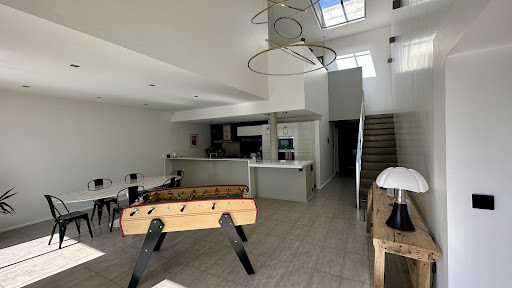 Villa avec piscine et jardin 2