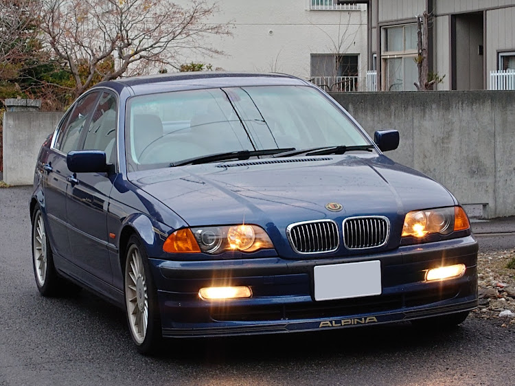 B3セダンの医療従事者にエールを❗️・ソーシャルディスタンスは大切❗・いつタイヤ交換しようかな・ワクチンの招待状が来たに関するカスタム事例の投稿画像5枚目