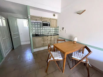 appartement à Mas-Blanc-des-Alpilles (13)