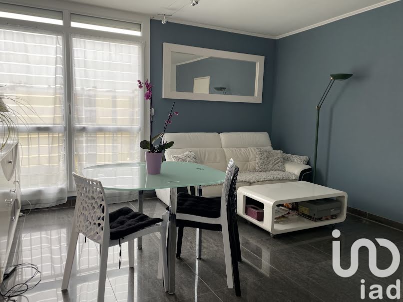 Vente appartement 3 pièces 60 m² à Avon (77210), 129 000 €