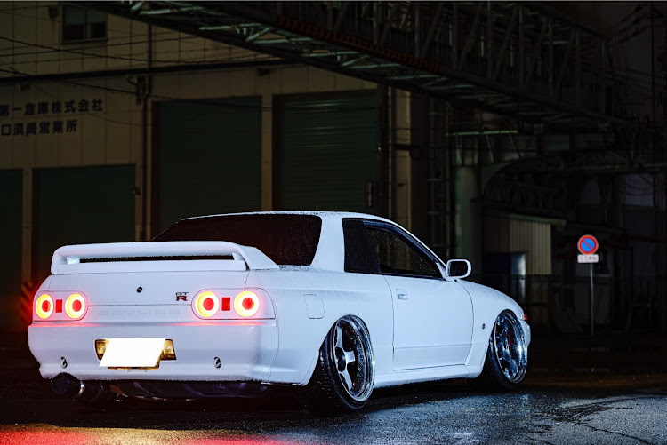けんでぃさんが投稿したR32・GTR・エキゾースト・フルチタン・一眼レフに関するカスタム事例の投稿画像1枚目