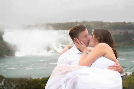 Fotógrafo de casamento Diana Oravecz (oraveczdia). Foto de 2 de novembro 2023