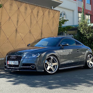 TT クーペ 2.0TFSI