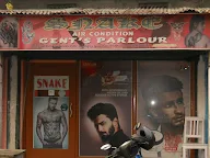 Snake Gents Parlour photo 1