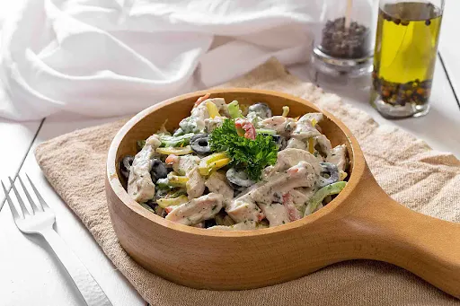 Classic Chicken Salad (Served Cold)