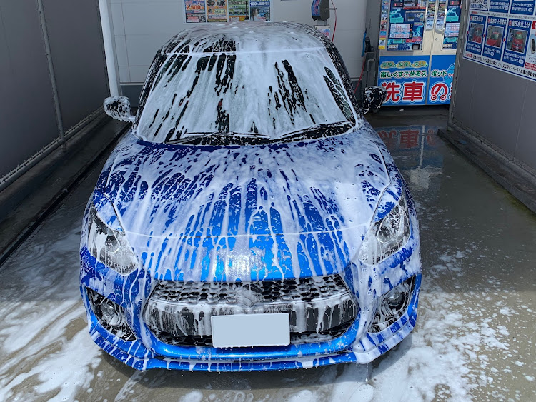 スイフトスポーツの洗車・熱中症に気をつけて!!・梅雨明け間近に関するカスタム事例の投稿画像2枚目