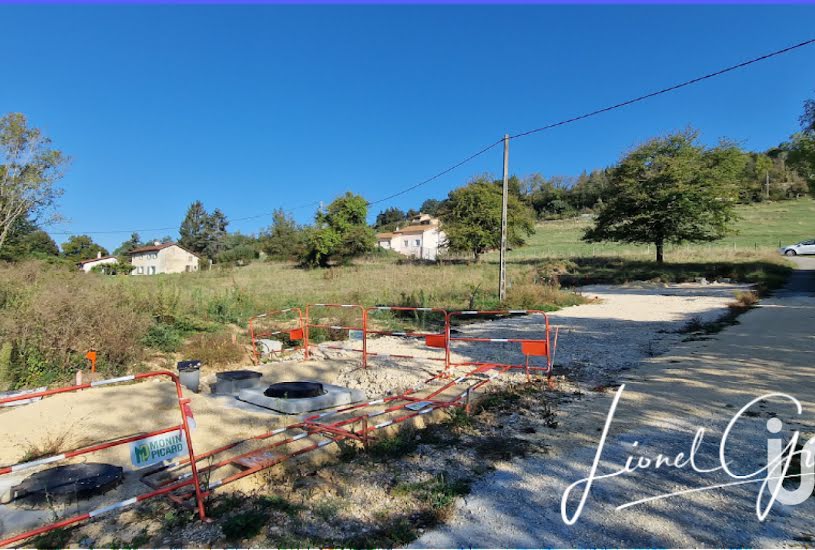  Vente Terrain à bâtir - 946m² à Saint-Clair-sur-Galaure (38940) 