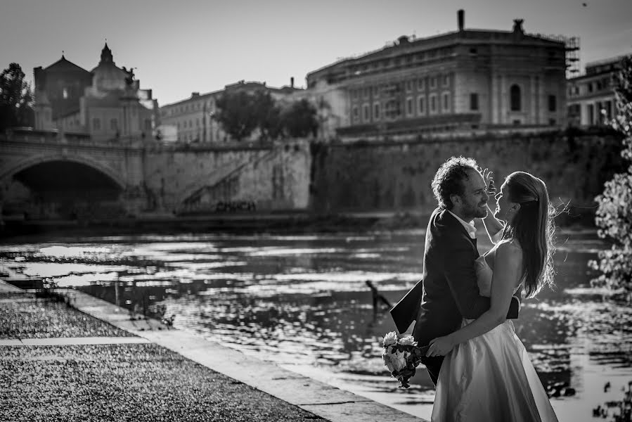 Fotografo di matrimoni Andrea Rifino (arstudio). Foto del 18 ottobre 2019